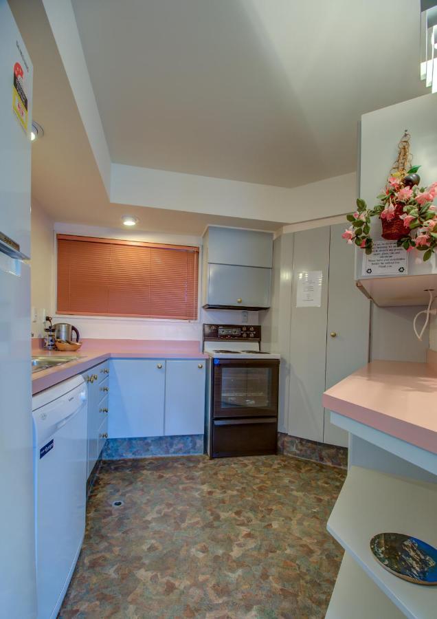 Lakefront Apartments,18 Lake Esplanade Road Queenstown Ngoại thất bức ảnh