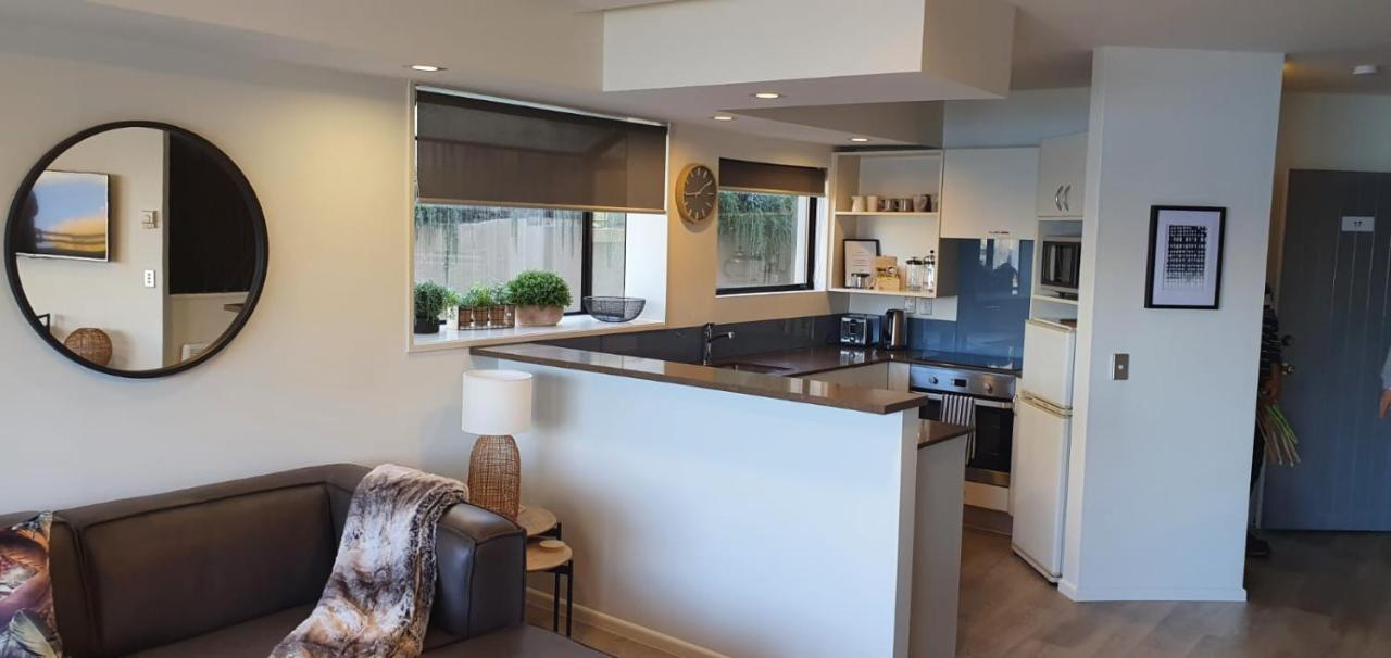 Lakefront Apartments,18 Lake Esplanade Road Queenstown Ngoại thất bức ảnh