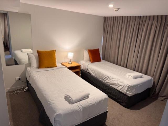 Lakefront Apartments,18 Lake Esplanade Road Queenstown Ngoại thất bức ảnh